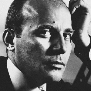 Retrato en blanco y negro de HANS WERNER HENZE