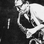 Retrato en blanco y negro de John Zorn